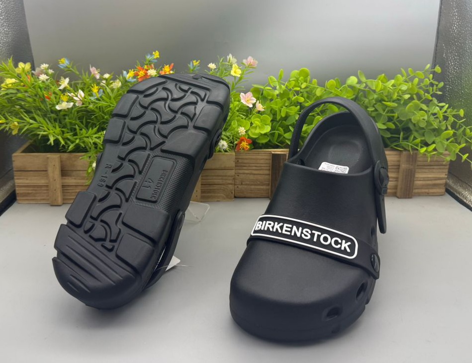 Crocs 2